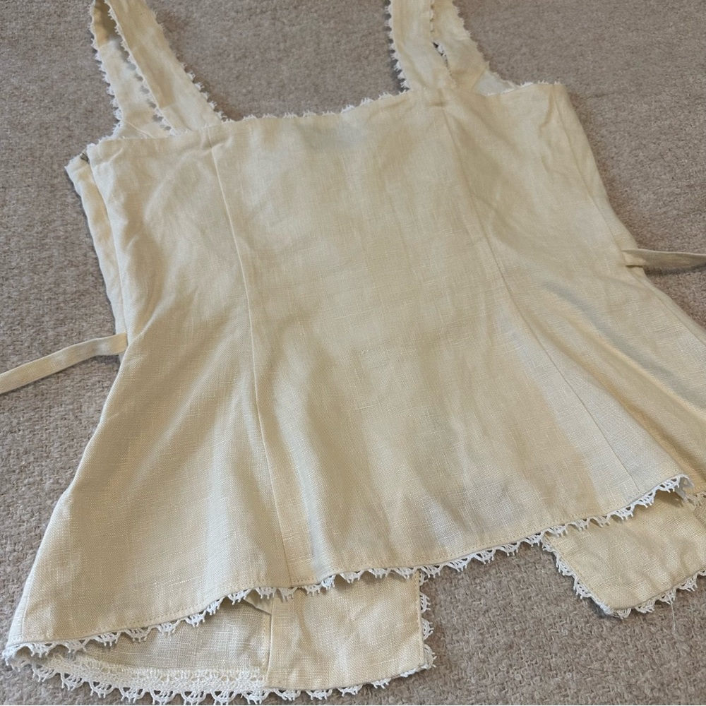 Reformation Viola Linen Top in Sugar - Picture 10 of 11